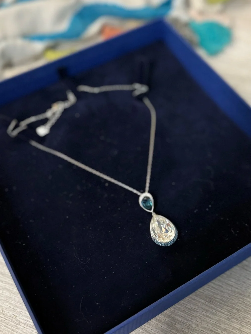 NWT Authentic Swarovski Teardrop Pendant Necklace